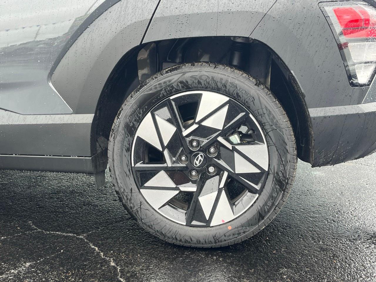 2026 Hyundai KONA 2.0L Preferred FWD Photo3