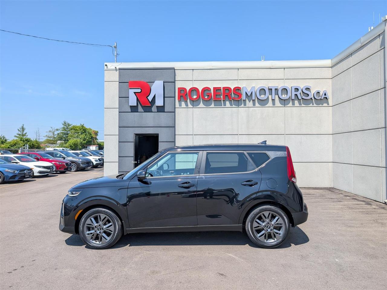 2022 Kia Soul EX - SUNROOF - HTD SEATS - REV CAM