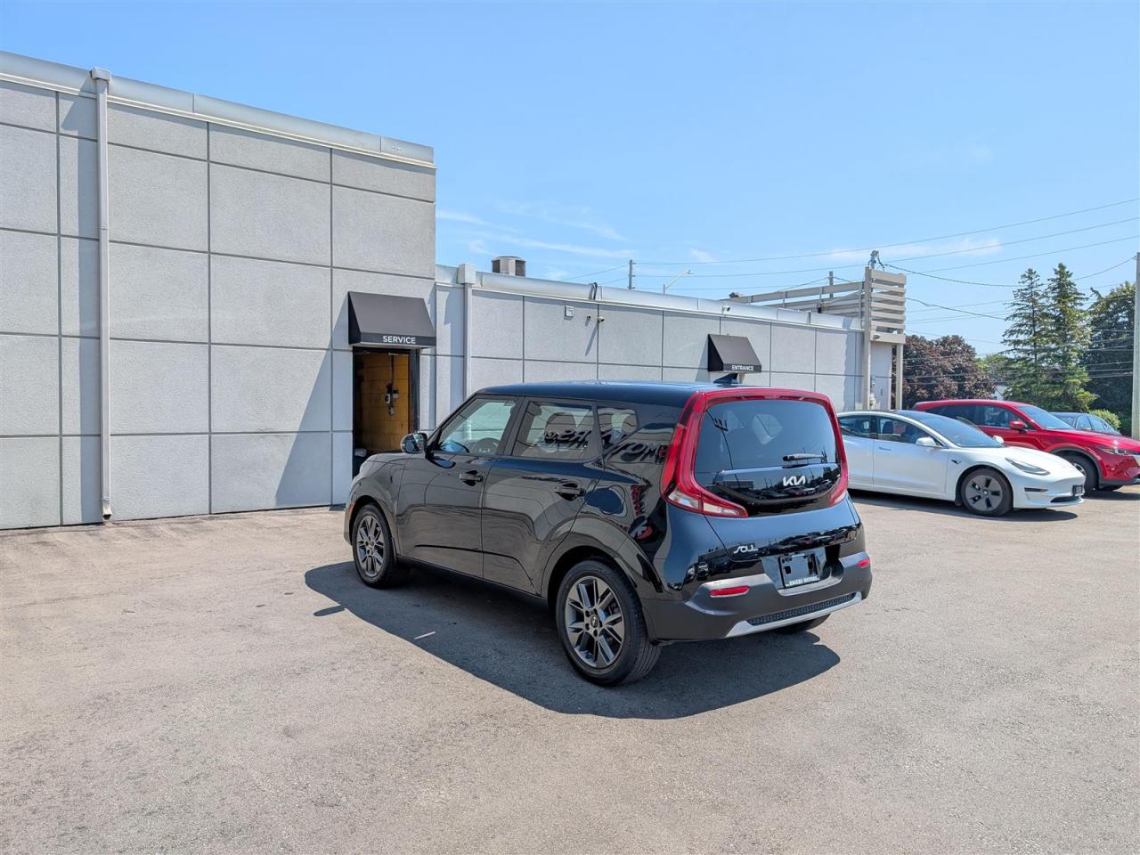 2022 Kia Soul EX - SUNROOF - HTD SEATS - REV CAM