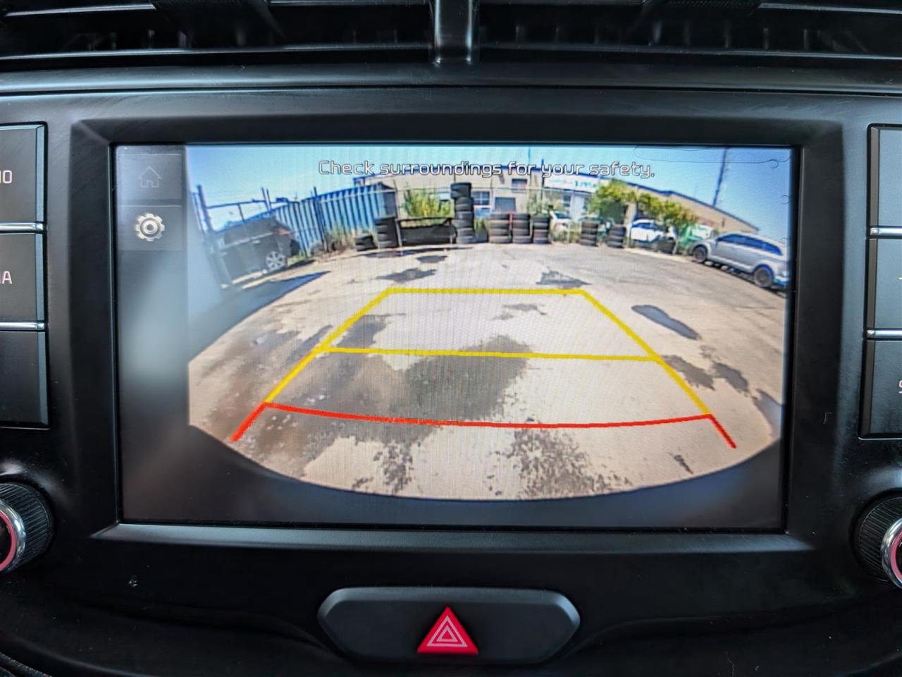 2022 Kia Soul EX - SUNROOF - HTD SEATS - REV CAM