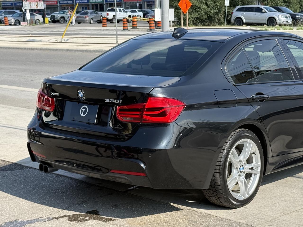 2017 BMW 3 Series 330i //M SPORT | SUNROOF | LOADED - Photo #12