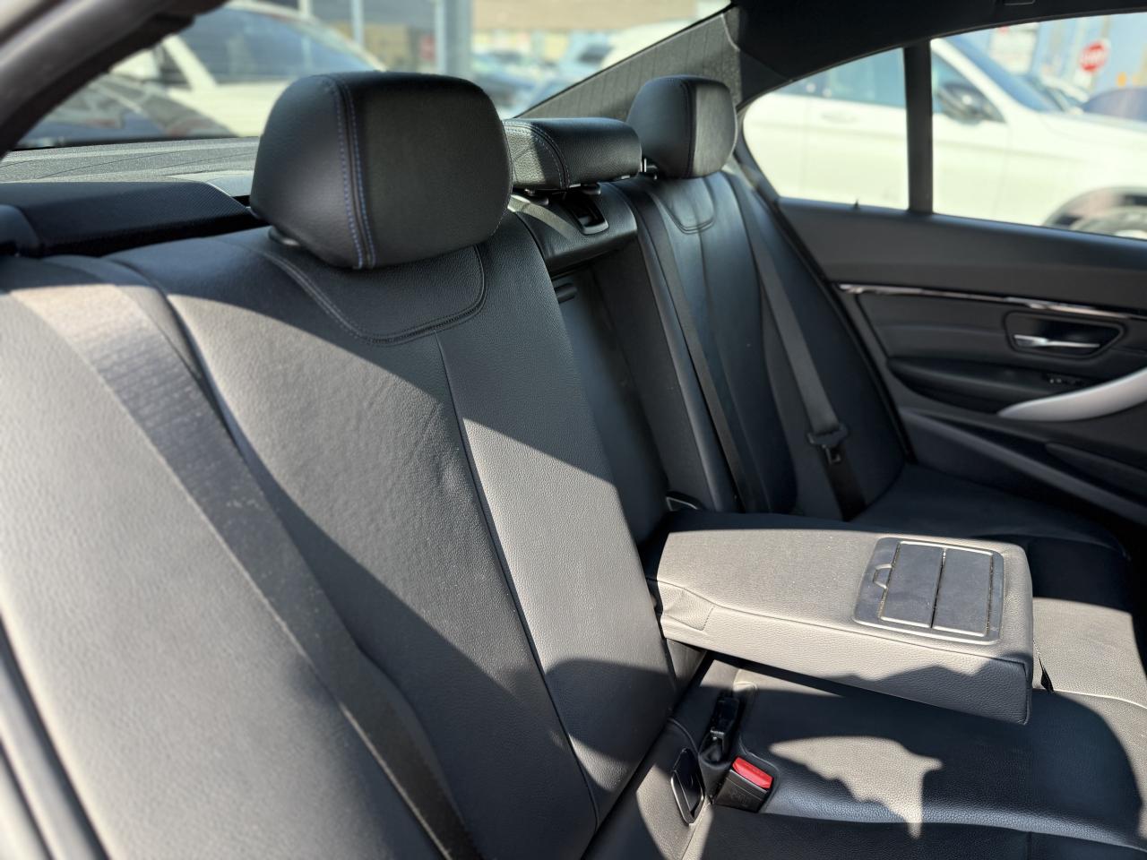 2017 BMW 3 Series 330i //M SPORT | SUNROOF | LOADED - Photo #33
