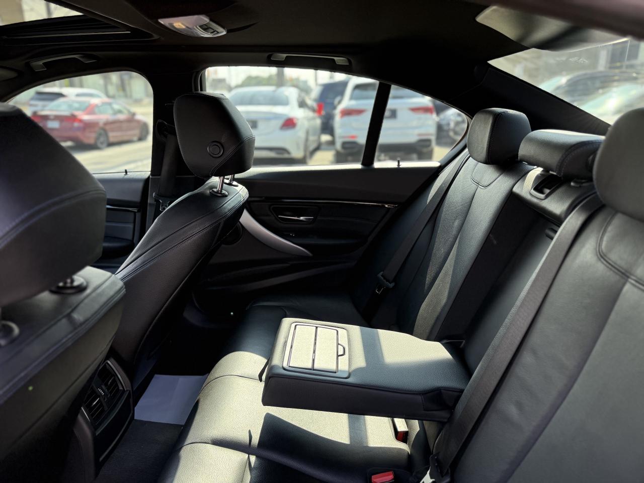 2017 BMW 3 Series 330i //M SPORT | SUNROOF | LOADED - Photo #36