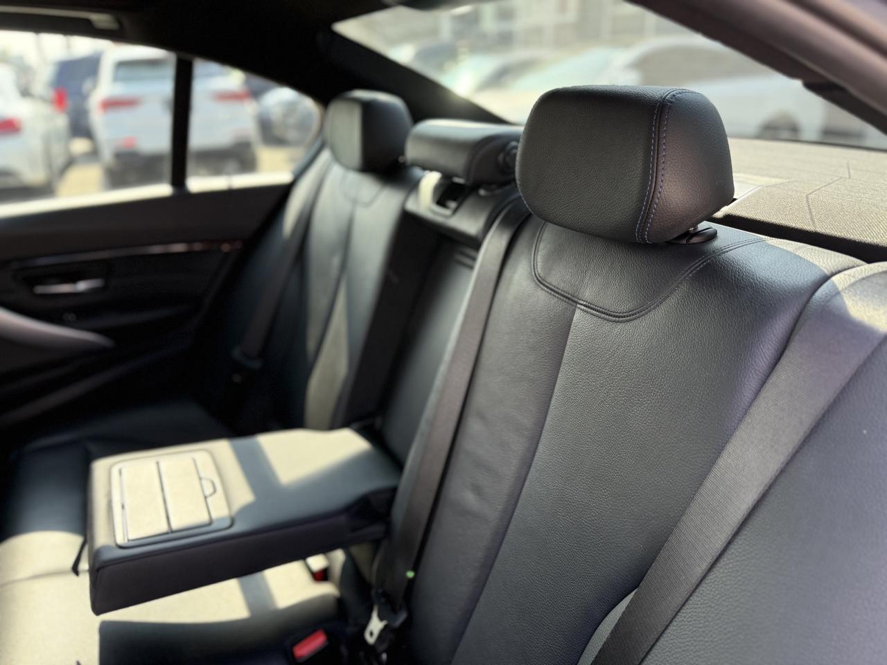 2017 BMW 3 Series 330i //M SPORT | SUNROOF | LOADED - Photo #37