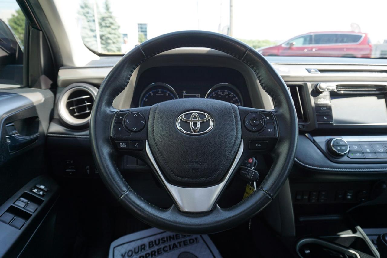 2017 Toyota RAV4 XLE CERTIFIED *2nd WINTER* CAMERA SUNROOF HEATED BLUETOOTH ALLOYS LANE DEPARTURE B.SPOT - Photo #9