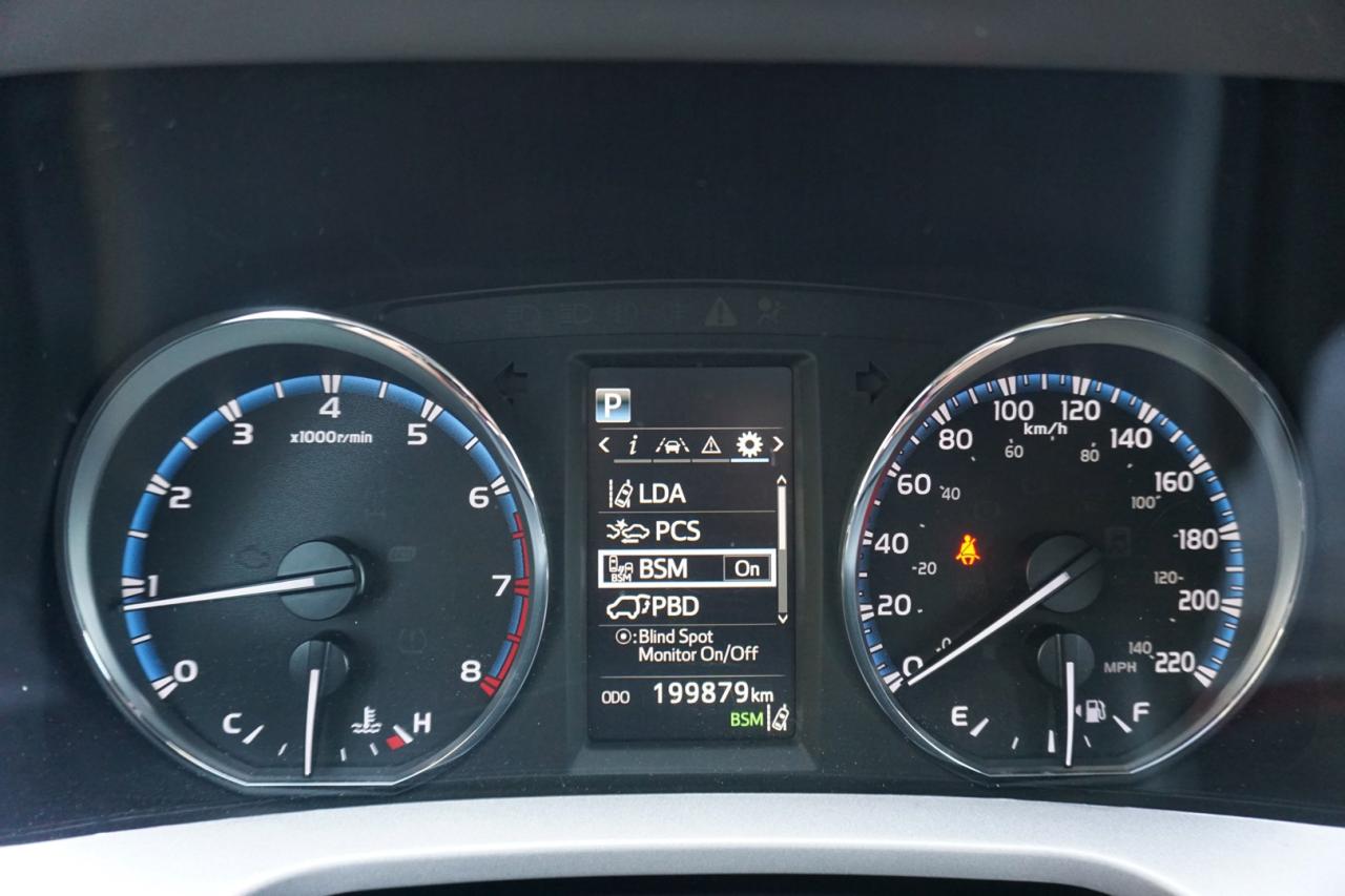 2017 Toyota RAV4 XLE CERTIFIED *2nd WINTER* CAMERA SUNROOF HEATED BLUETOOTH ALLOYS LANE DEPARTURE B.SPOT - Photo #29