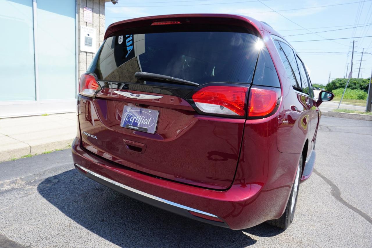 2017 Chrysler Pacifica V6 TOURING-L *7 SEATS* CERTIFIED NAV CAMERA BLUETOOTH LEATHER HEATED CRUISE ALLOYS - Photo #6