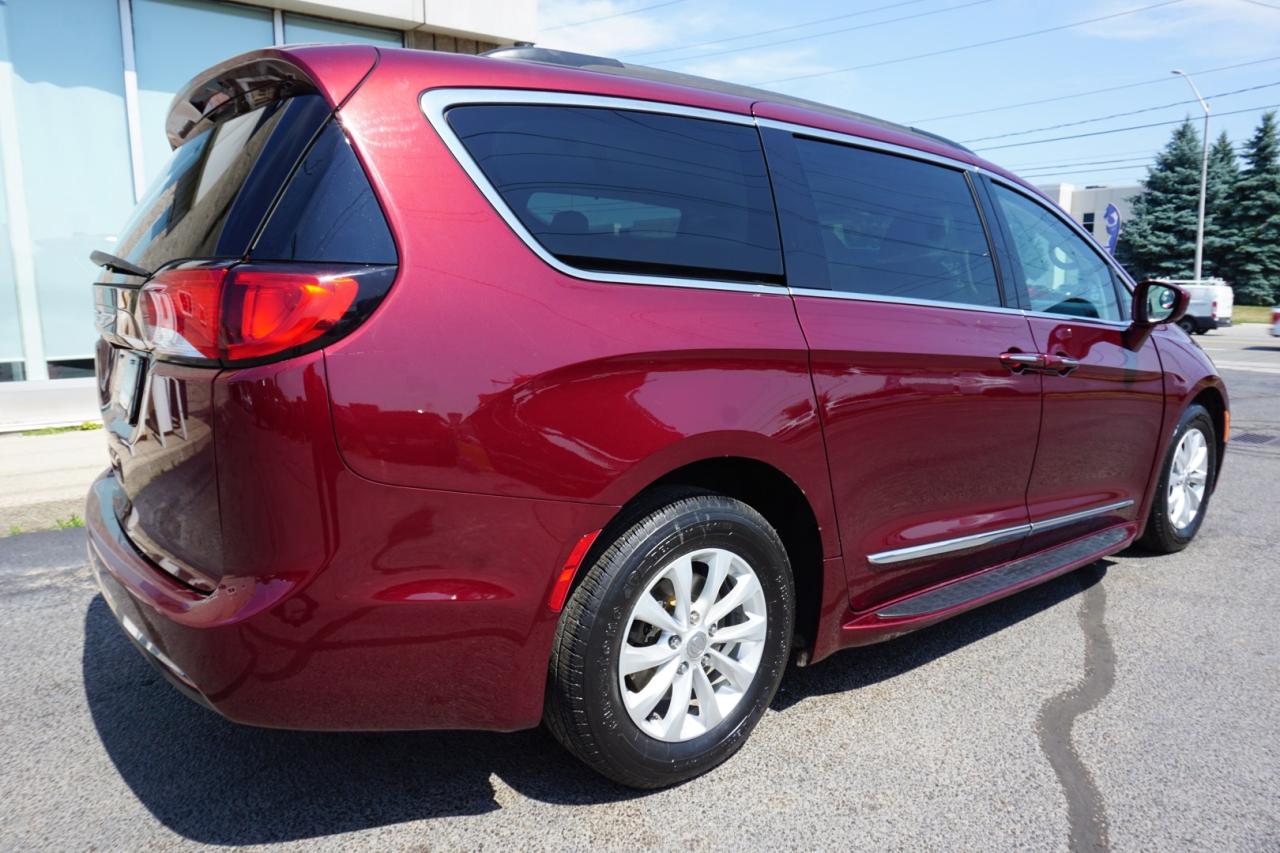 2017 Chrysler Pacifica V6 TOURING-L *7 SEATS* CERTIFIED NAV CAMERA BLUETOOTH LEATHER HEATED CRUISE ALLOYS - Photo #7