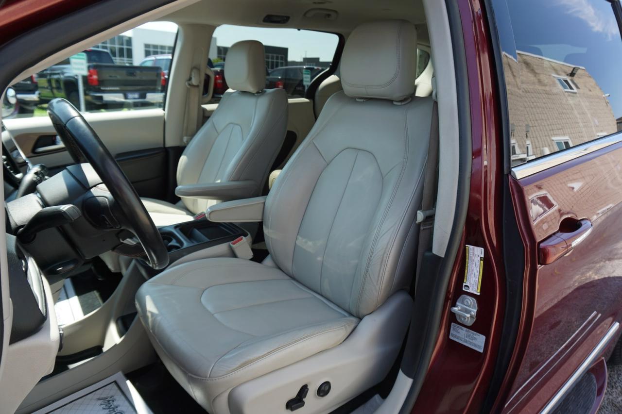 2017 Chrysler Pacifica V6 TOURING-L *7 SEATS* CERTIFIED NAV CAMERA BLUETOOTH LEATHER HEATED CRUISE ALLOYS - Photo #14