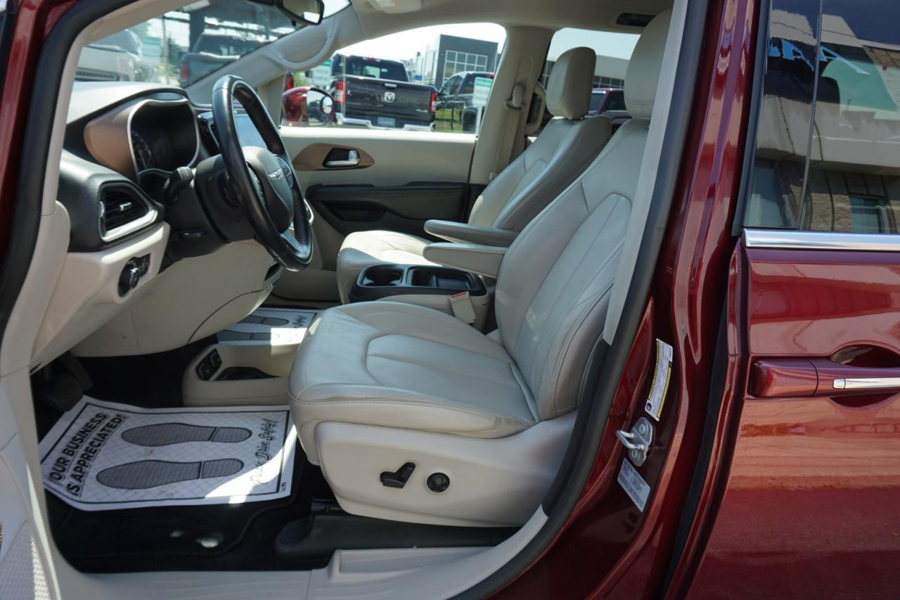 2017 Chrysler Pacifica V6 TOURING-L *7 SEATS* CERTIFIED NAV CAMERA BLUETOOTH LEATHER HEATED CRUISE ALLOYS - Photo #15