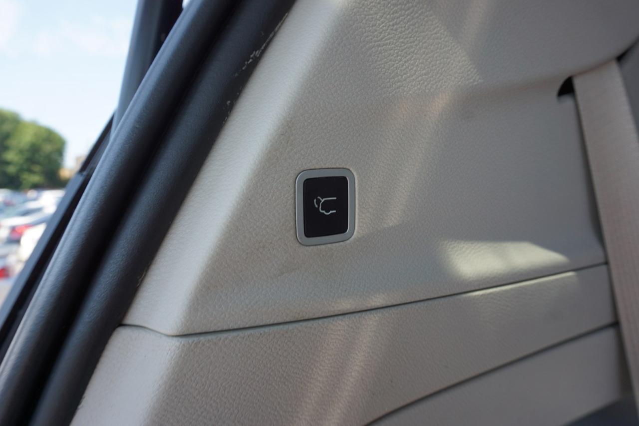 2017 Chrysler Pacifica V6 TOURING-L *7 SEATS* CERTIFIED NAV CAMERA BLUETOOTH LEATHER HEATED CRUISE ALLOYS - Photo #28