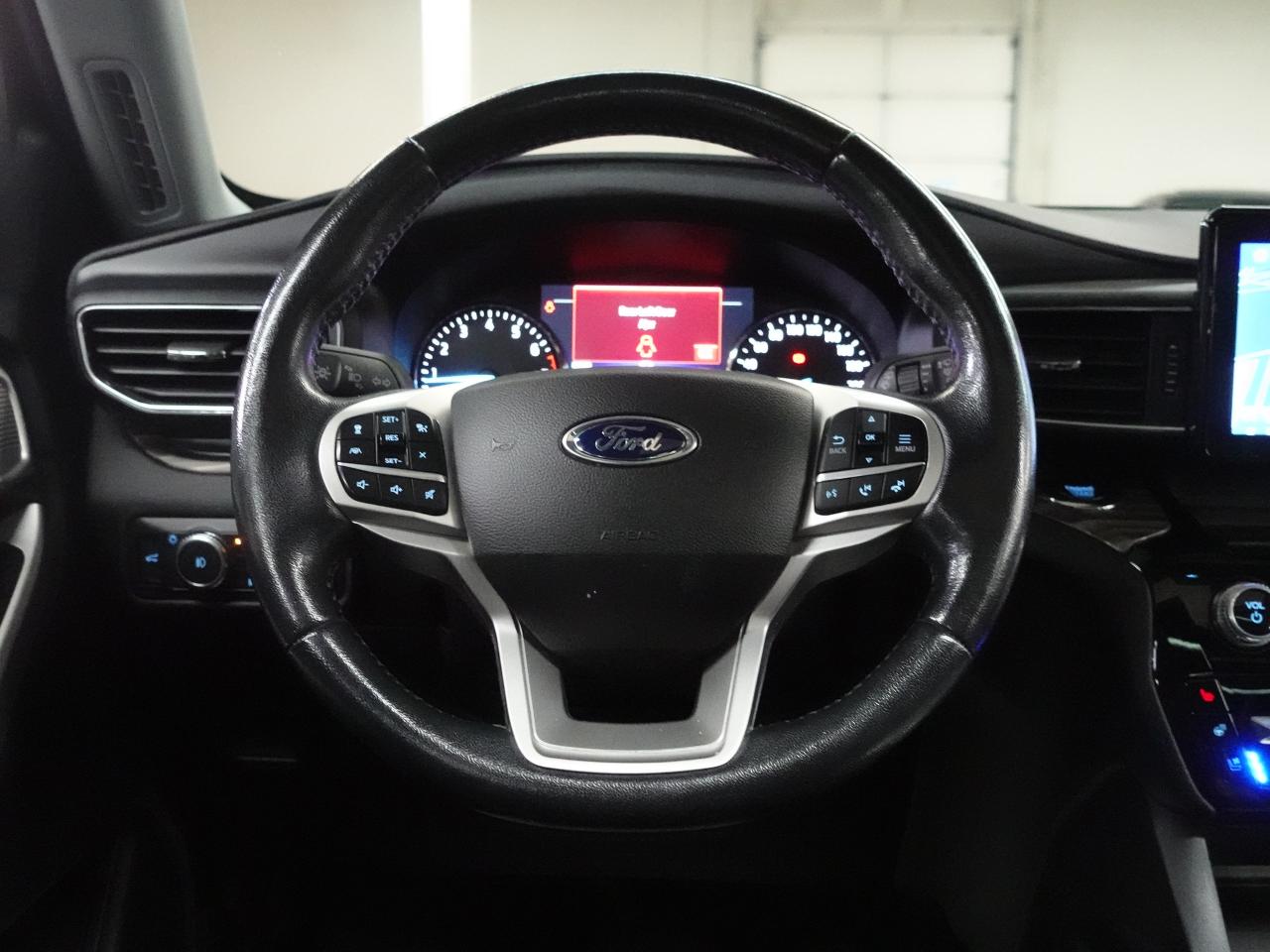 2022 Ford Explorer LIMITED | 4WD | Nav | Leather | Panoroof | CarPlay
