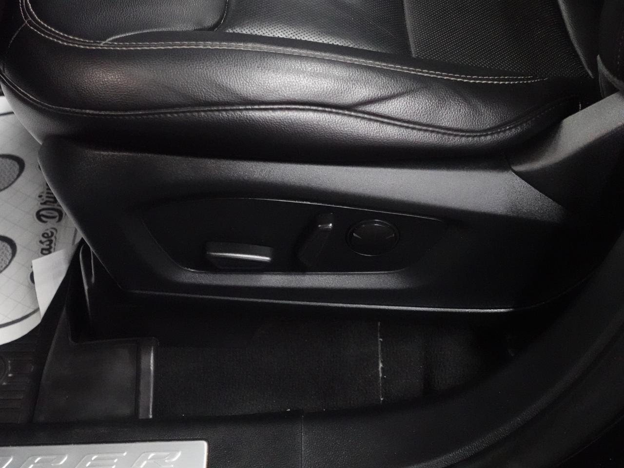 2022 Ford Explorer LIMITED | 4WD | Nav | Leather | Panoroof | CarPlay