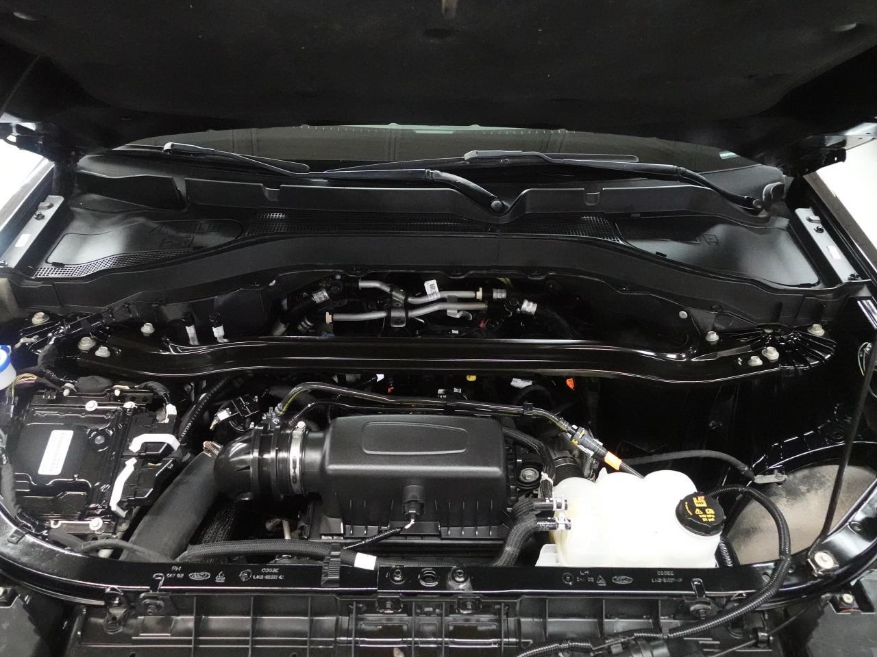 2022 Ford Explorer LIMITED | 4WD | Nav | Leather | Panoroof | CarPlay