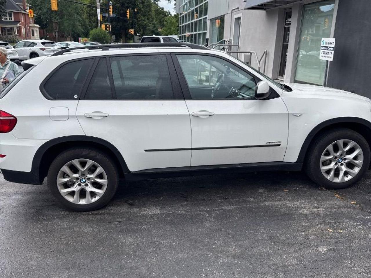 2013 BMW X5 35i - Photo #5