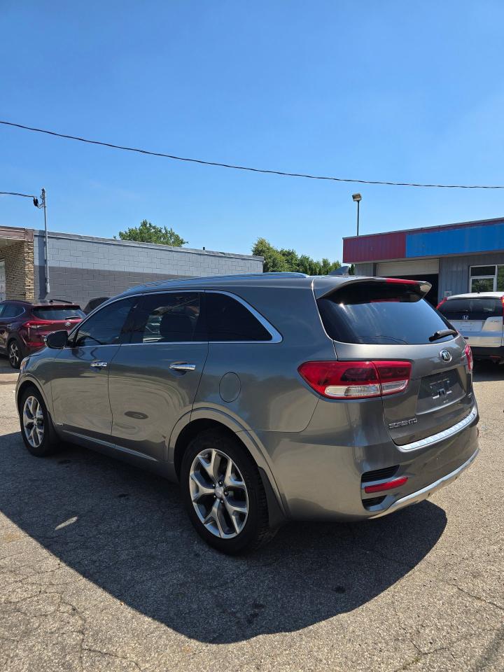 2016 Kia Sorento SX - Photo #13