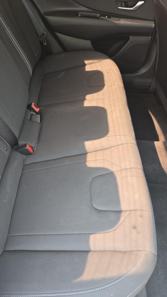 2022 Hyundai Elantra Preferred - Photo #16