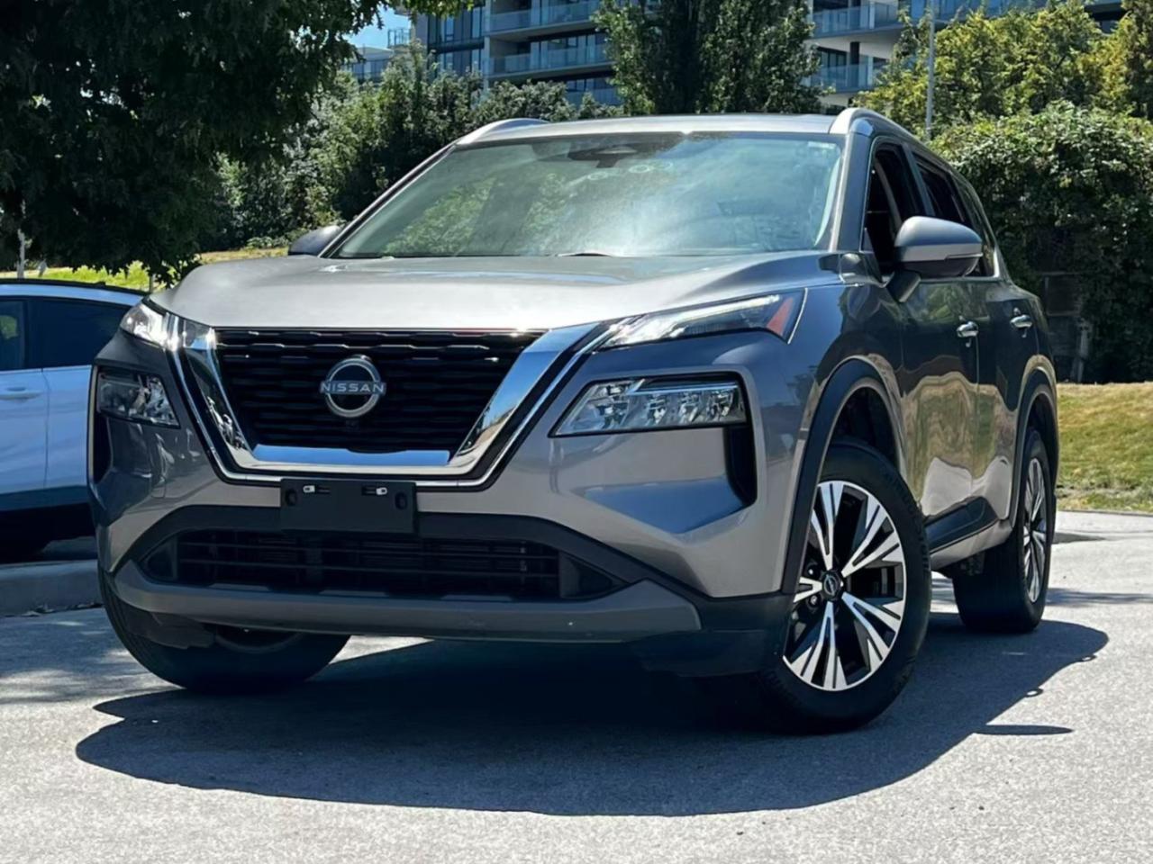 Used 2023 Nissan Rogue AWD SV Moonroof/ CLEAN TITLE/ BC LOCAL/ ONE OWNER for sale in Richmond, BC