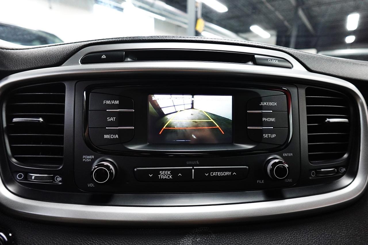 2016 Kia Sorento 2.0L Turbo LX+DEALER MAINTAIN.NO ACCIDENT - Photo #22