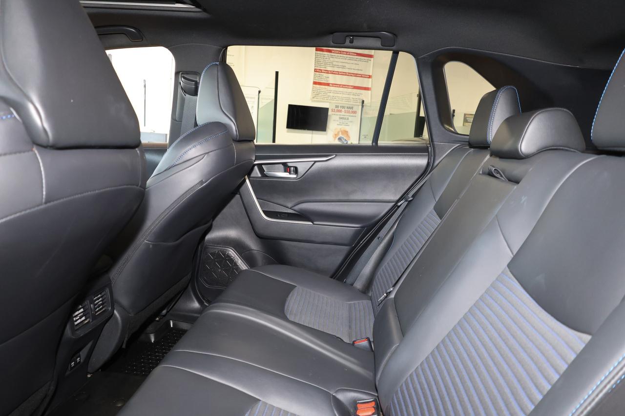 2021 Toyota RAV4 HYBRID XSE AWD - SUNROOF|LEATHER|CAMERA|BLINDSPOT - Photo #11