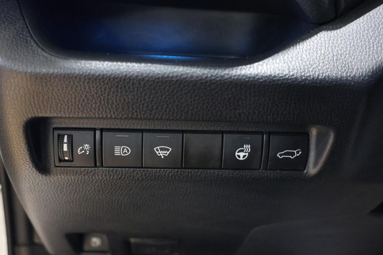 2021 Toyota RAV4 HYBRID XSE AWD - SUNROOF|LEATHER|CAMERA|BLINDSPOT - Photo #22