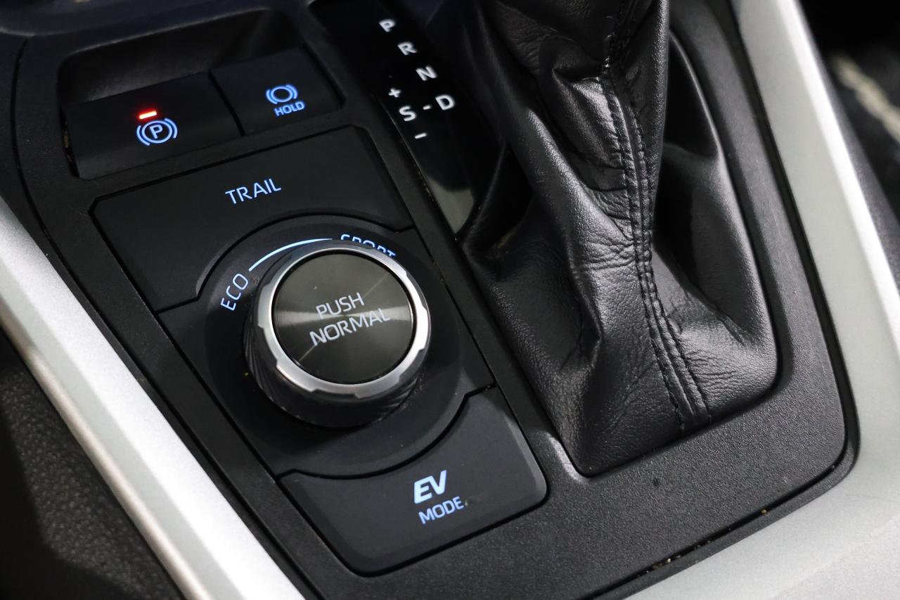 2021 Toyota RAV4 HYBRID XSE AWD - SUNROOF|LEATHER|CAMERA|BLINDSPOT - Photo #21