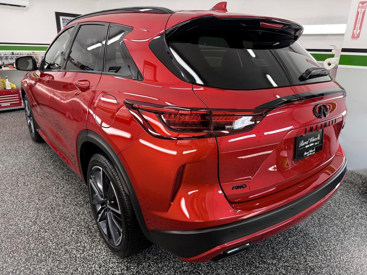 2023 Infiniti QX50 sport - Photo #4