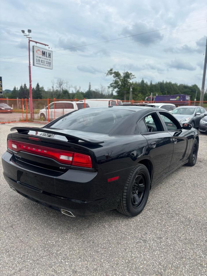 2014 Dodge Charger SXT - Photo #7