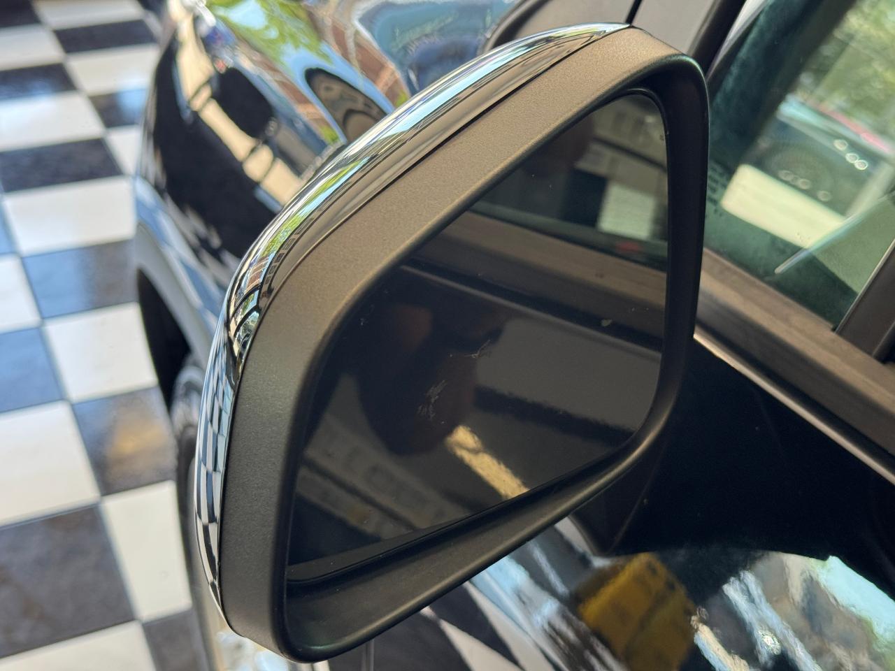 2019 Chevrolet Trax LS+Cruise Control+A/C+Camera+CLEAN CARFAX Photo54