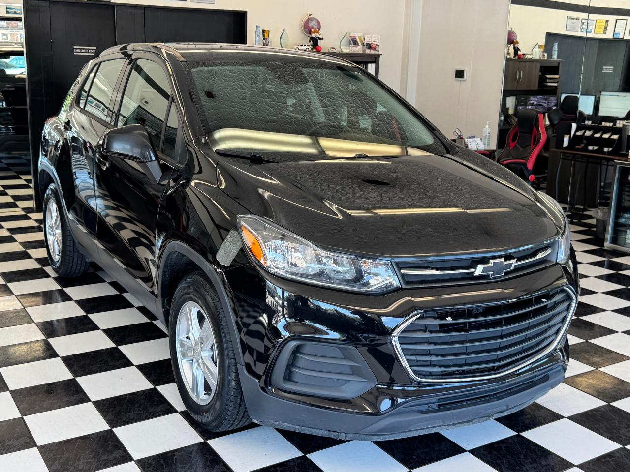 2019 Chevrolet Trax LS+Cruise Control+A/C+Camera+CLEAN CARFAX Photo66