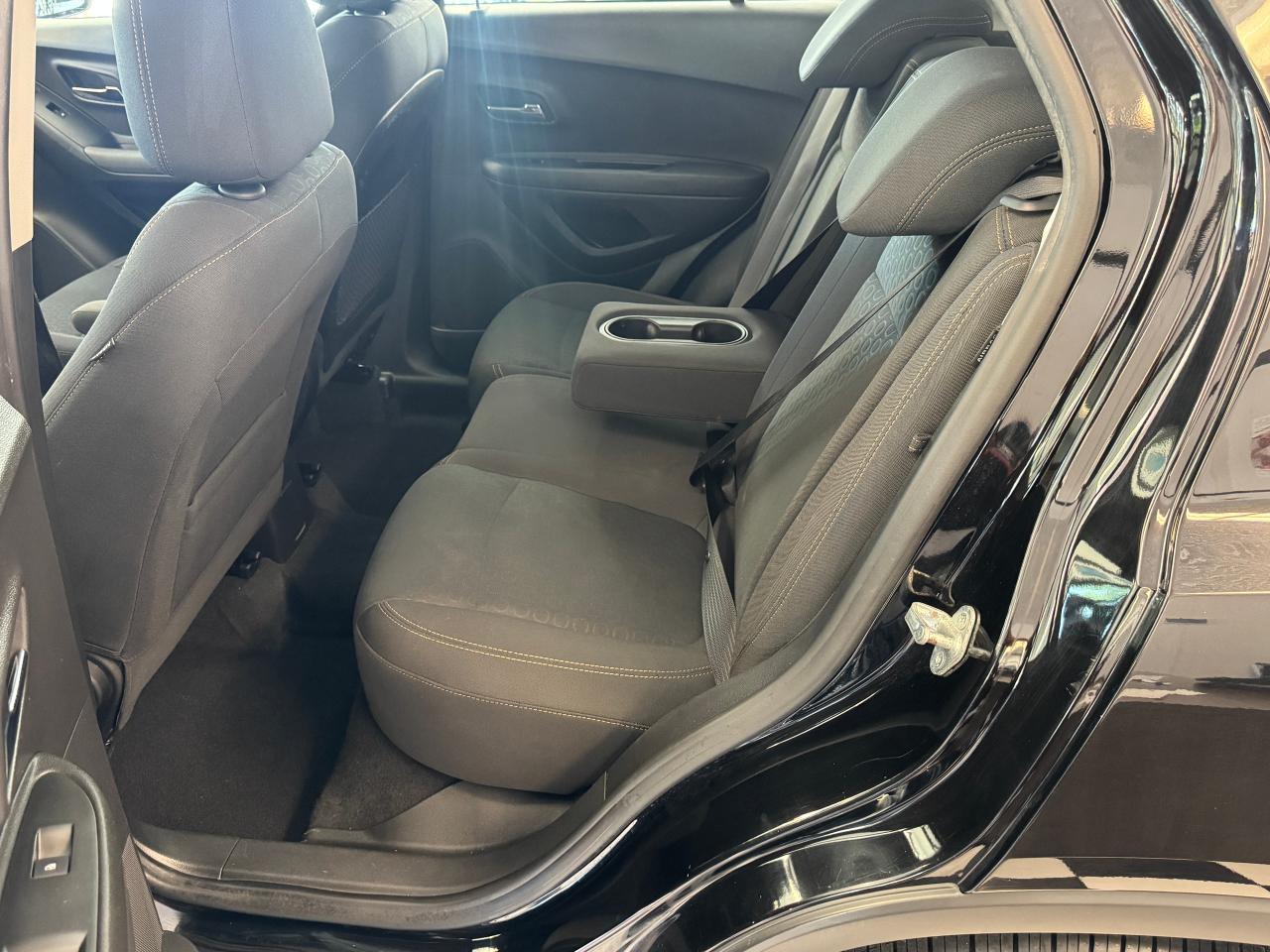 2019 Chevrolet Trax LS+Cruise Control+A/C+Camera+CLEAN CARFAX Photo82