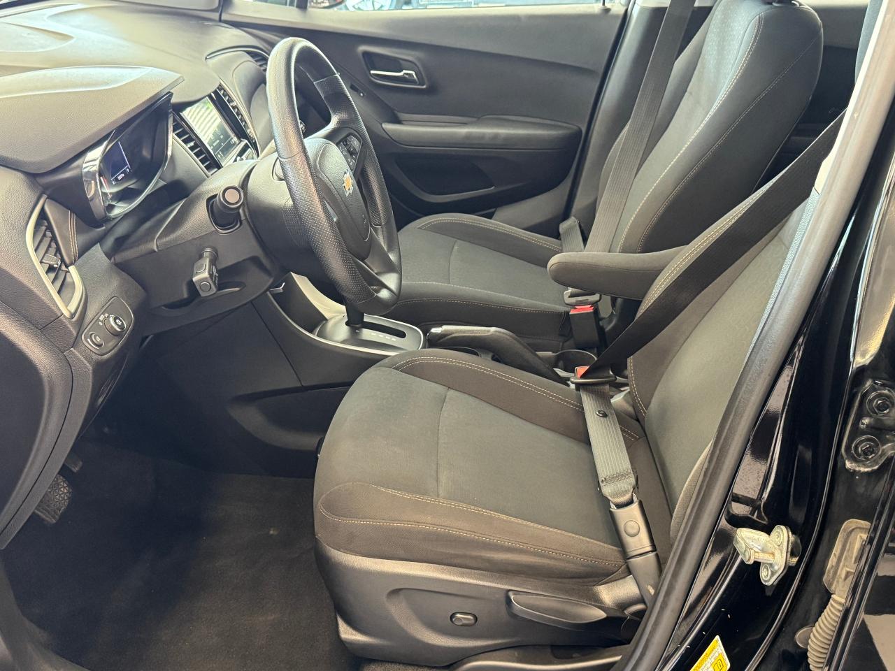 2019 Chevrolet Trax LS+Cruise Control+A/C+Camera+CLEAN CARFAX Photo19
