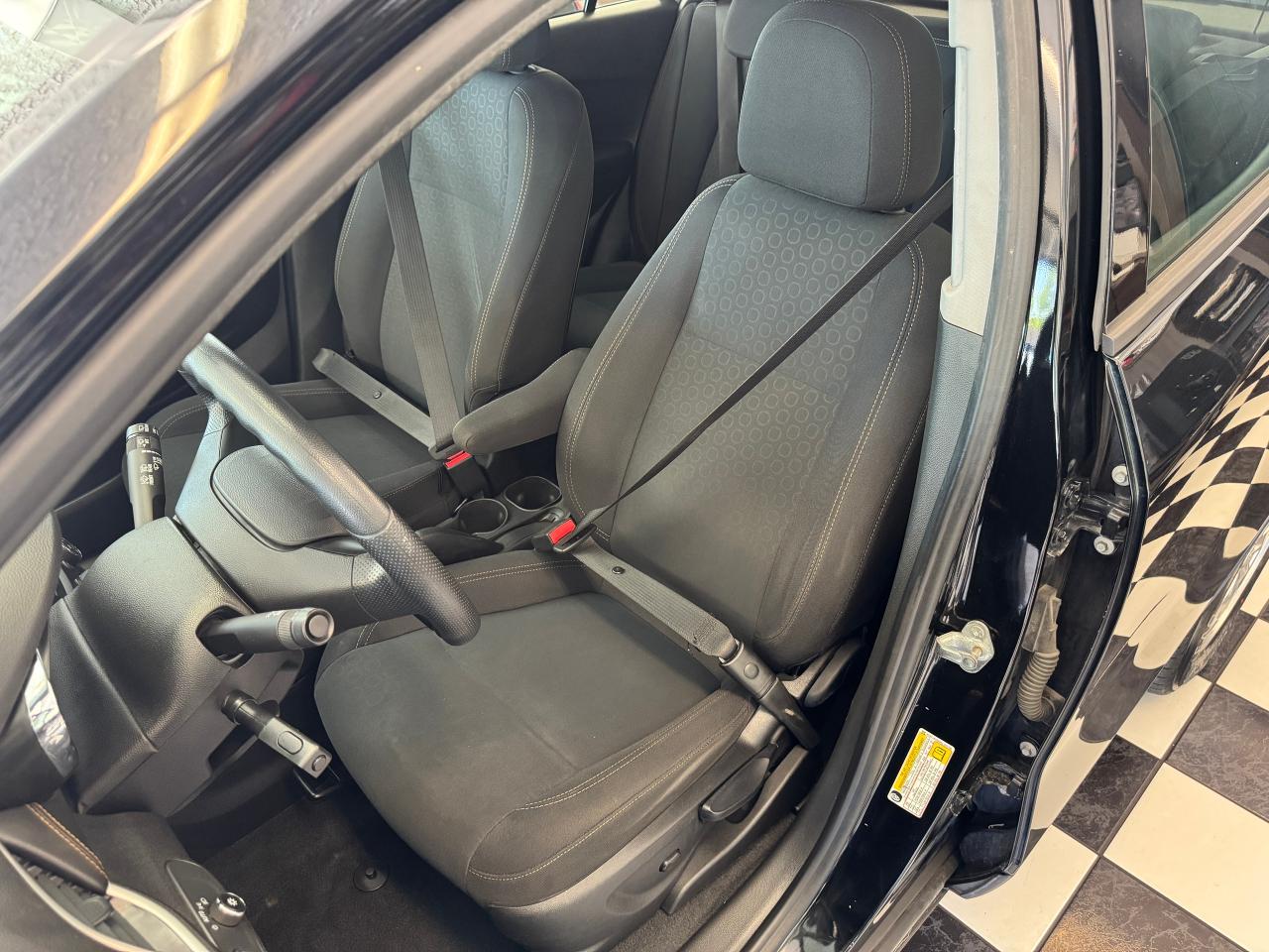 2019 Chevrolet Trax LS+Cruise Control+A/C+Camera+CLEAN CARFAX Photo78