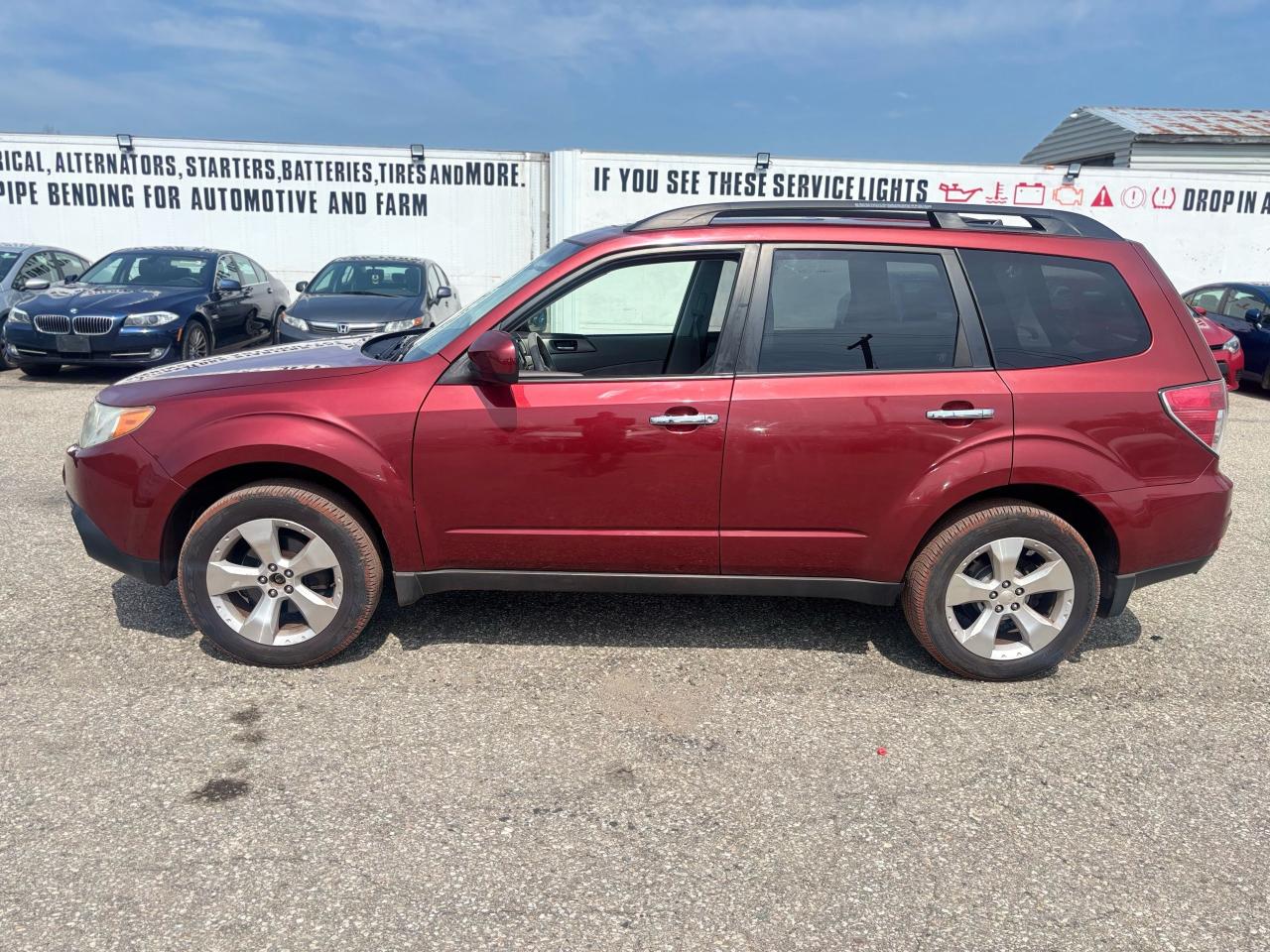 2010 Subaru Forester X - Photo #3