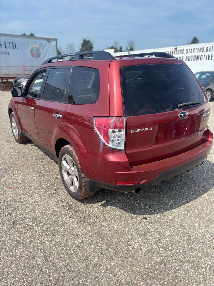 2010 Subaru Forester X - Photo #5