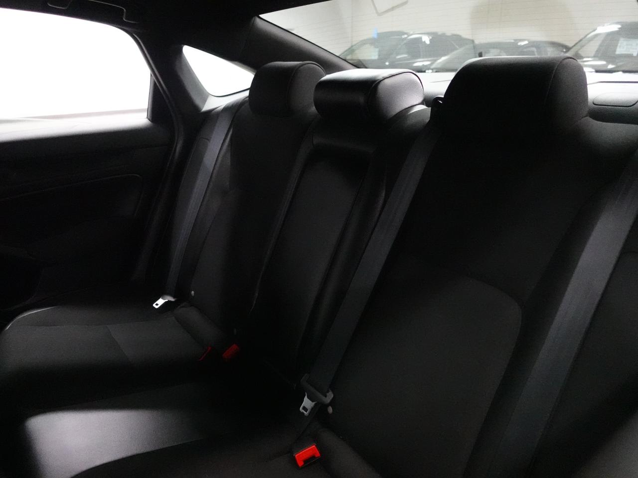 2024 Honda Civic SPORT | Sunroof | LaneWatch | ACC | CarPlay Photo