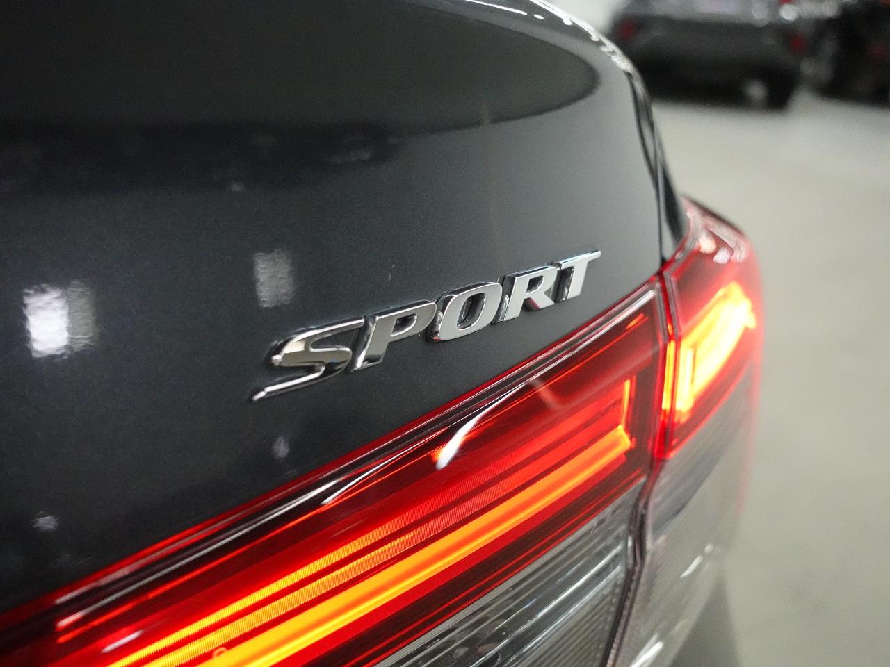 2024 Honda Civic SPORT | Sunroof | LaneWatch | ACC | CarPlay