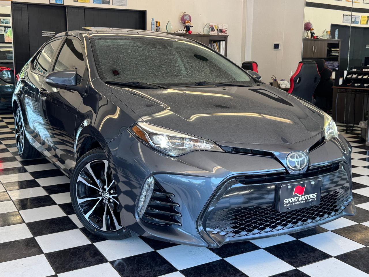 2017 Toyota Corolla SE+Adaptive Cruise+New Tires+Heated Steering Photo18