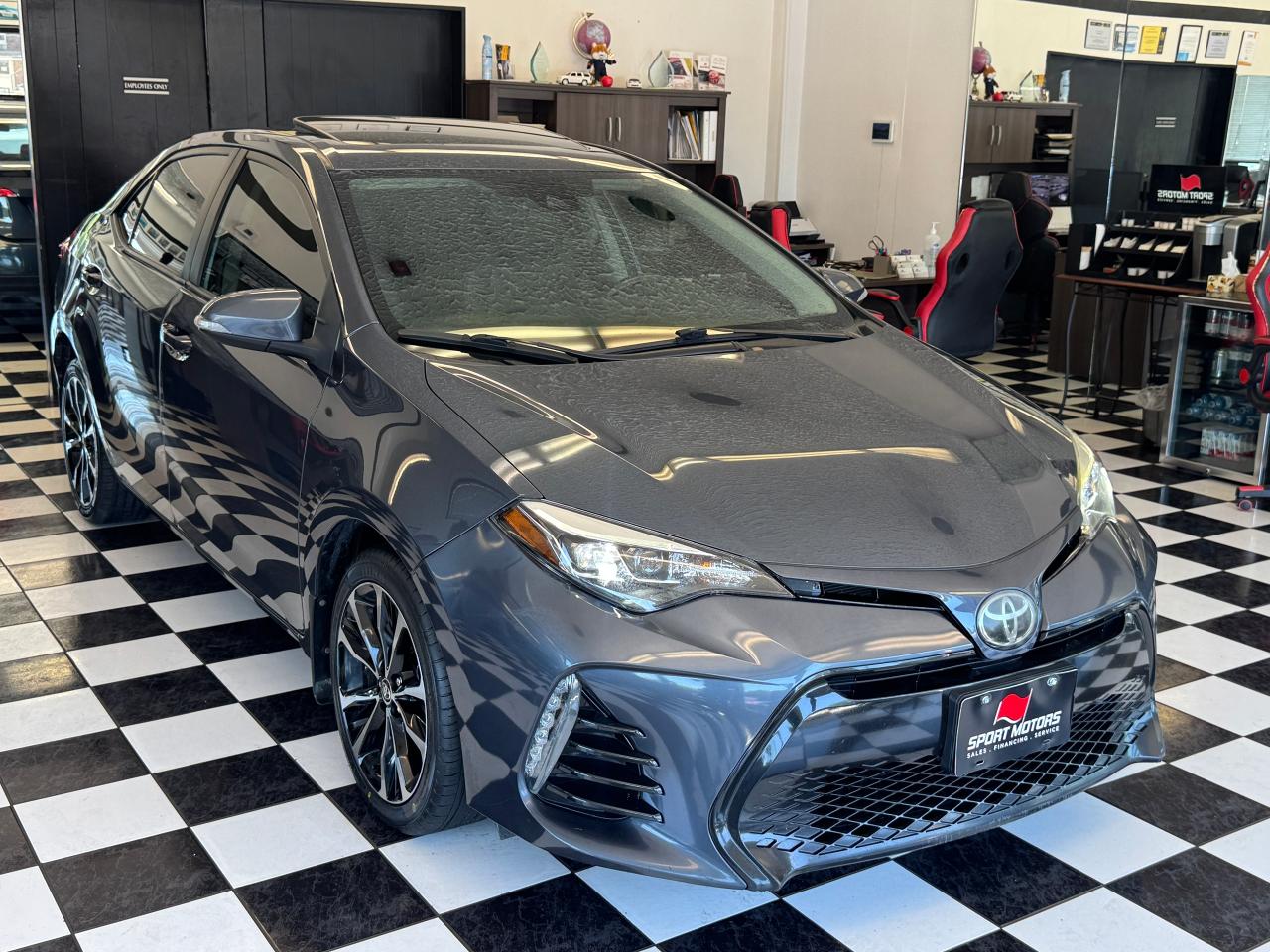 2017 Toyota Corolla SE+Adaptive Cruise+New Tires+Heated Steering Photo9
