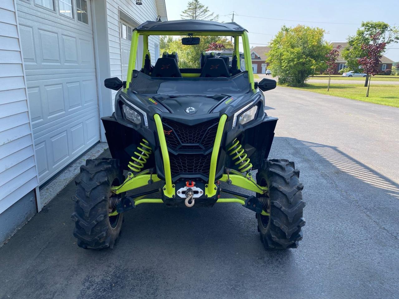 2021 Can-Am MAVERICK 1000  - Photo #4
