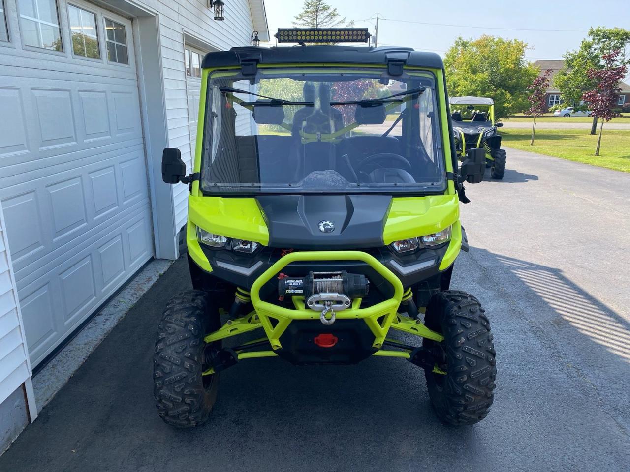 2021 Can-Am Defender HD10 XMR  - Photo #9