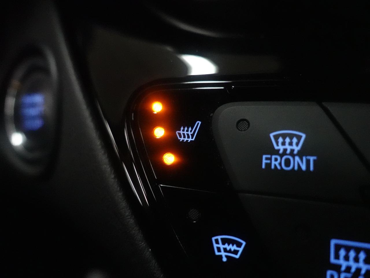 2020 Toyota C-HR XLE PREMIUM | LaneDep | Heated Seats | CarPlay