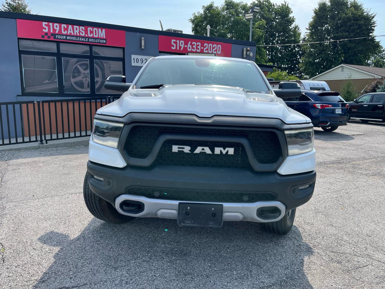 2019 RAM 1500 Rebel | PANO ROOF | NAVI | LEATHER SEATS - Photo #8