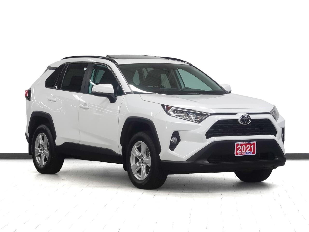 2021 Toyota RAV4 XLE | AWD | Sunroof | Heated Seats | BSM | CarPlay