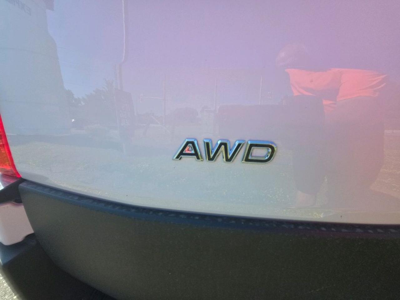 12807913