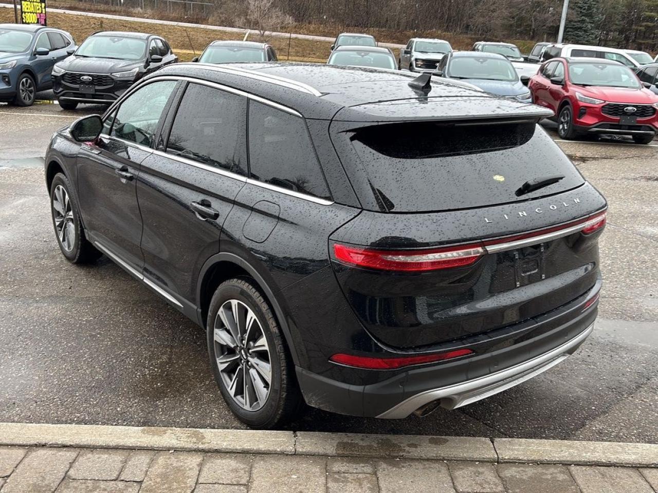 2021 Lincoln Corsair RESERVE, AWD, 2L, HEATED STEERING WHEEL, NAV! Photo