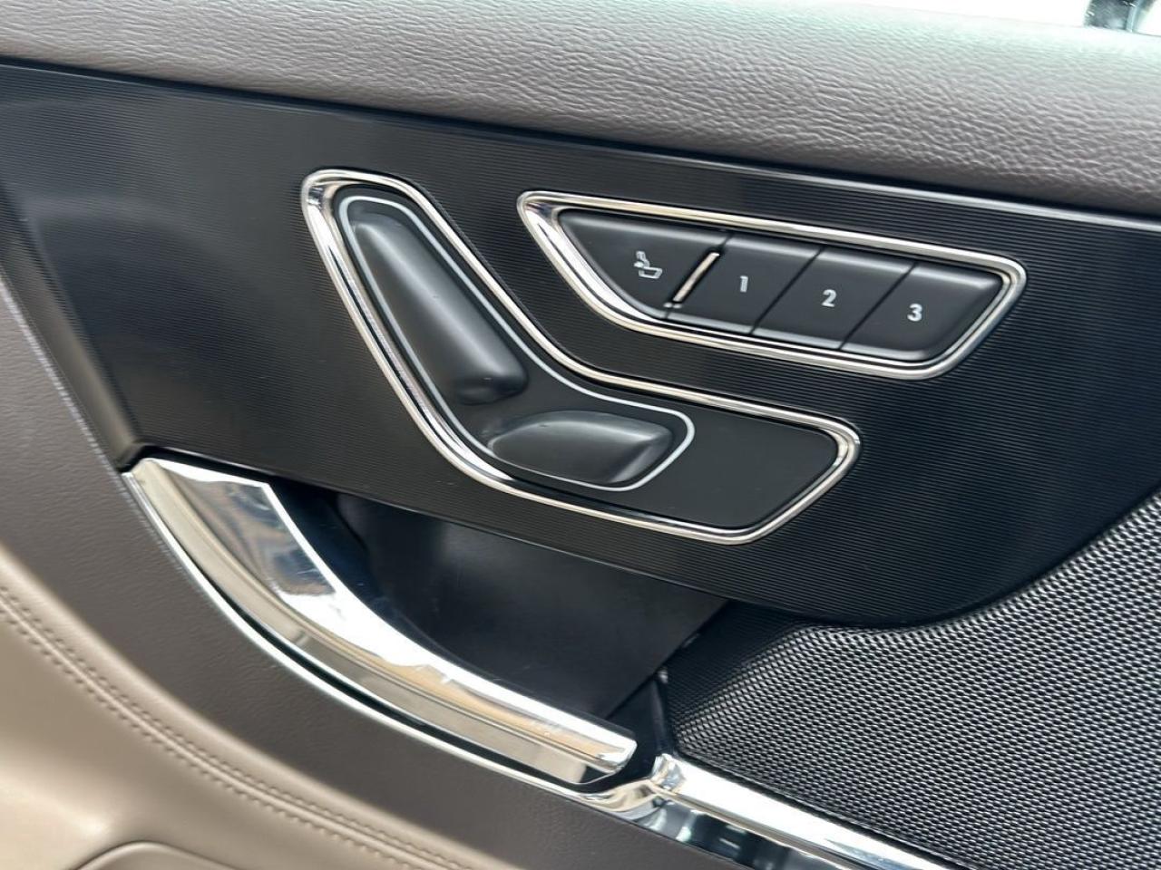 2021 Lincoln Corsair RESERVE, AWD, 2L, HEATED STEERING WHEEL, NAV! Photo