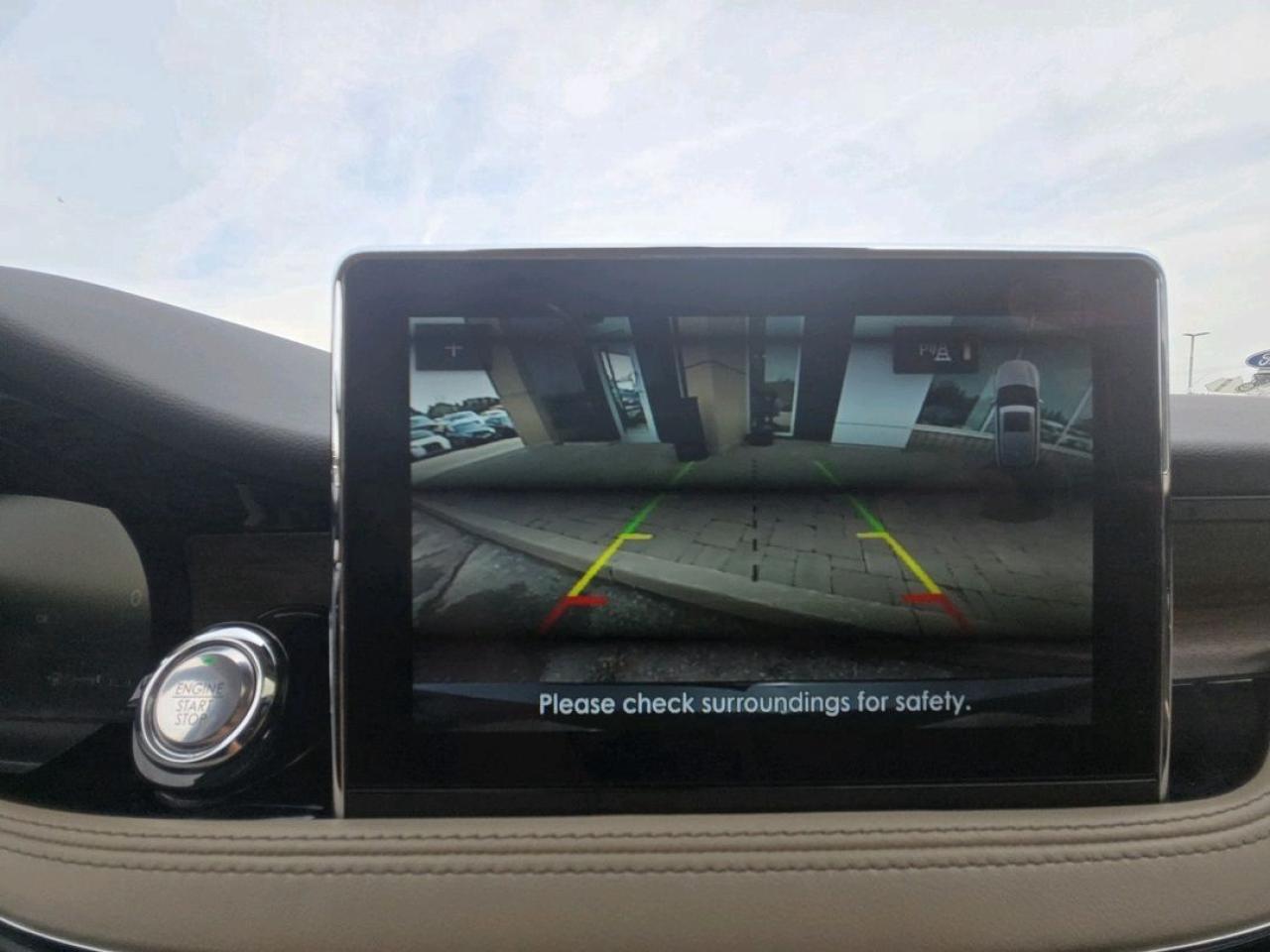 2021 Lincoln Corsair RESERVE, AWD, 2L, HEATED STEERING WHEEL, NAV! Photo