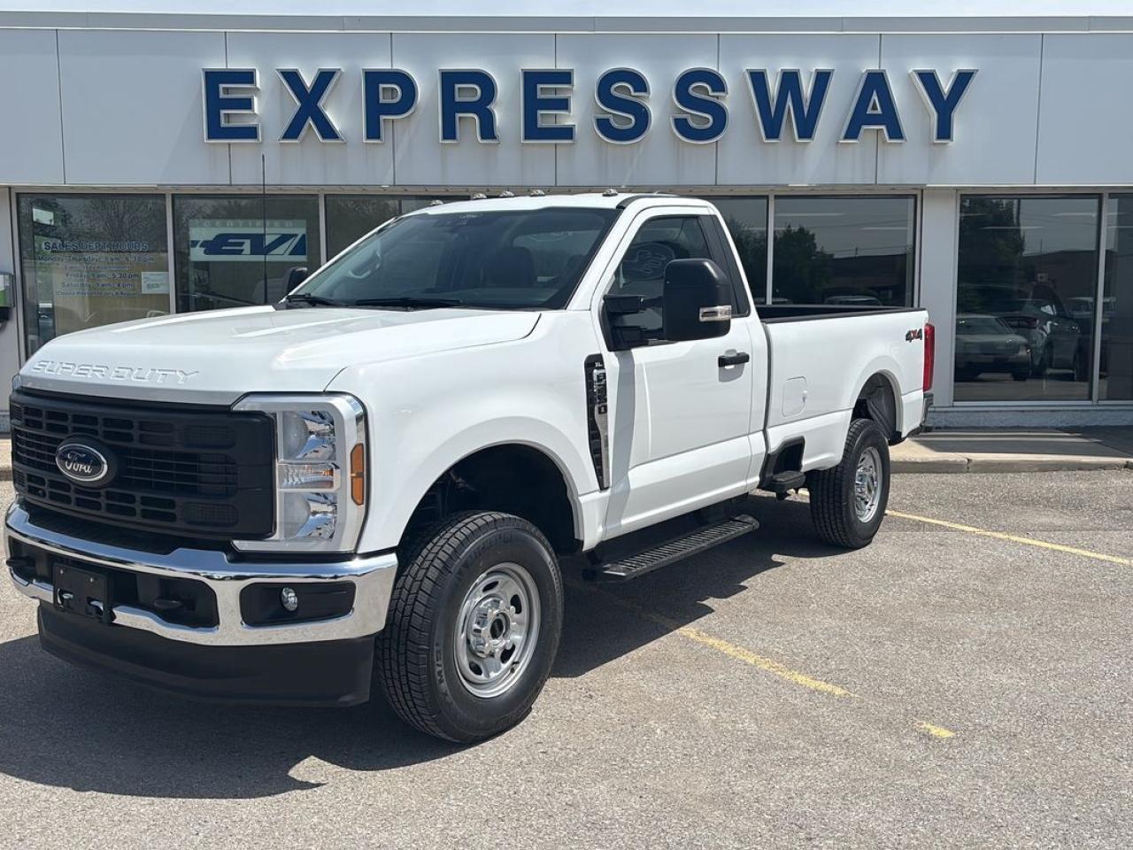 New 2025 Ford F-250 Super Duty SRW XL for sale in New Hamburg, ON
