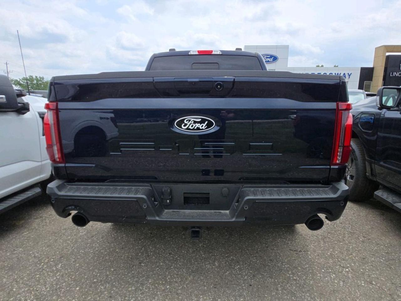 2025 Ford F-150 Lariat Photo4